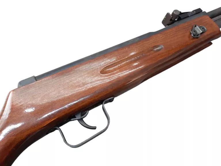 WIATRÓWKA - KARABINEK LIDER-44 TG ŁAMANA