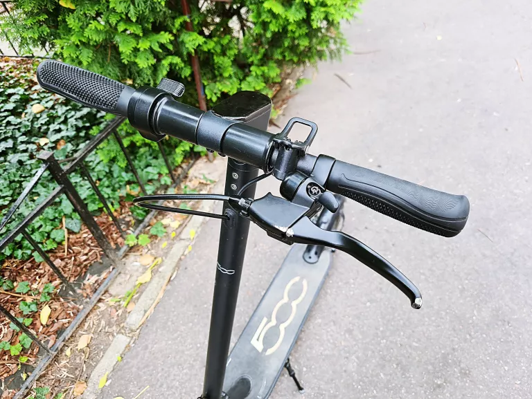 hulajnoga-elektryczna-fiat-500-udzwig-140-kg-opis-ean-gtin-4895232700417