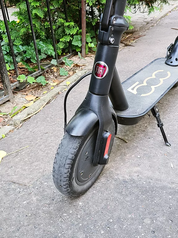 HULAJNOGA ELEKTRYCZNA FIAT 500 UDŻWIG 140 KG #OPIS