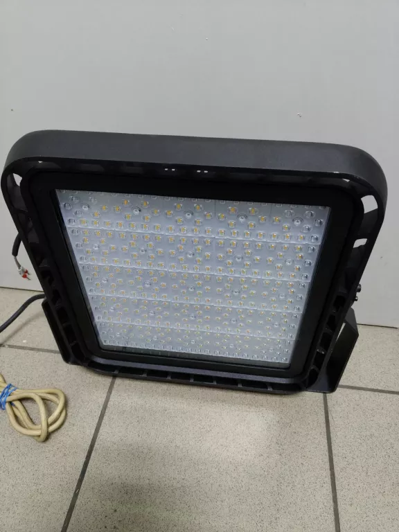 KANLUX NAŚWIETLACZ FLMLED220W-NW110/150