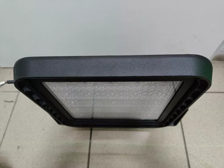 KANLUX NAŚWIETLACZ LED220-NW1 10/150