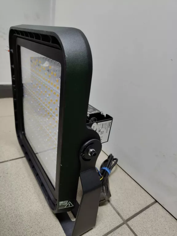 KANLUX NAŚWIETLACZ LED220-NW1 10/150
