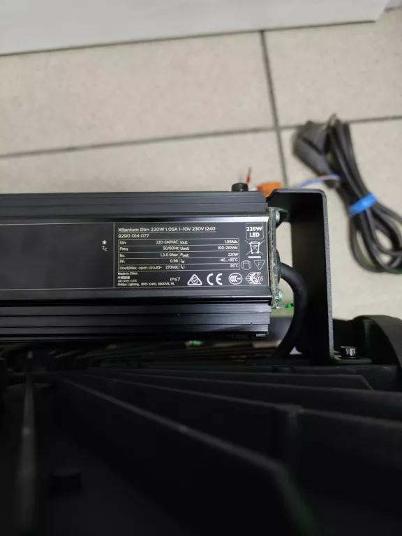 KANLUX NAŚWIETLACZ LED220-NW1 10/150