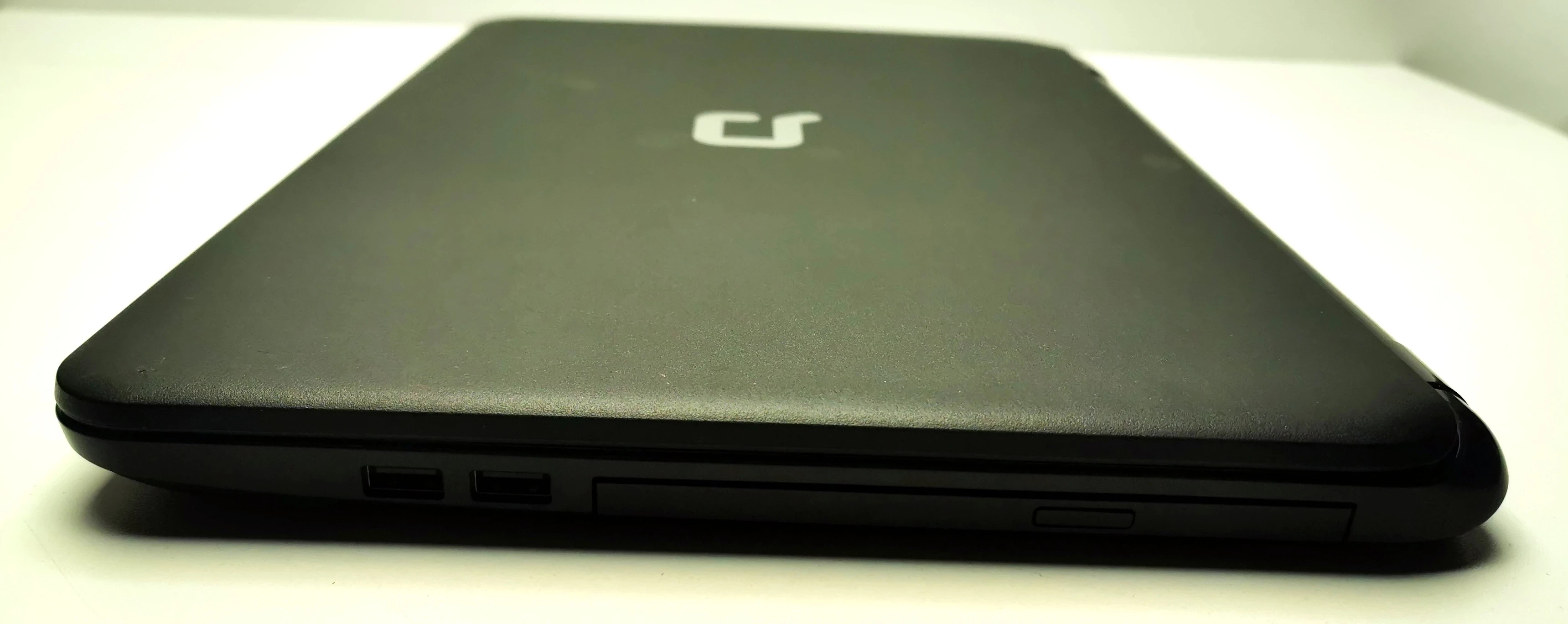 laptop-hp-compaq-15-notebook-4-gb-500-gb-amd-radeon-hd-8210-win10-home-przekatna-ekranu-156