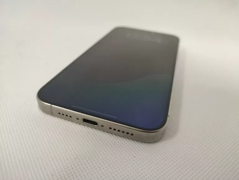 TELEFON IPHONE 15 PRO MAX