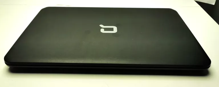LAPTOP HP - COMPAQ 15 NOTEBOOK 4 GB / 500 GB AMD RADEON HD 8210 WIN10 HOME