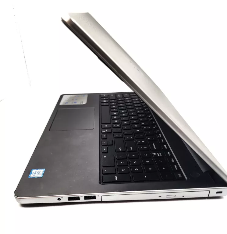 DELL INSPIRON 15 SERIES-5000 I3 6RAM