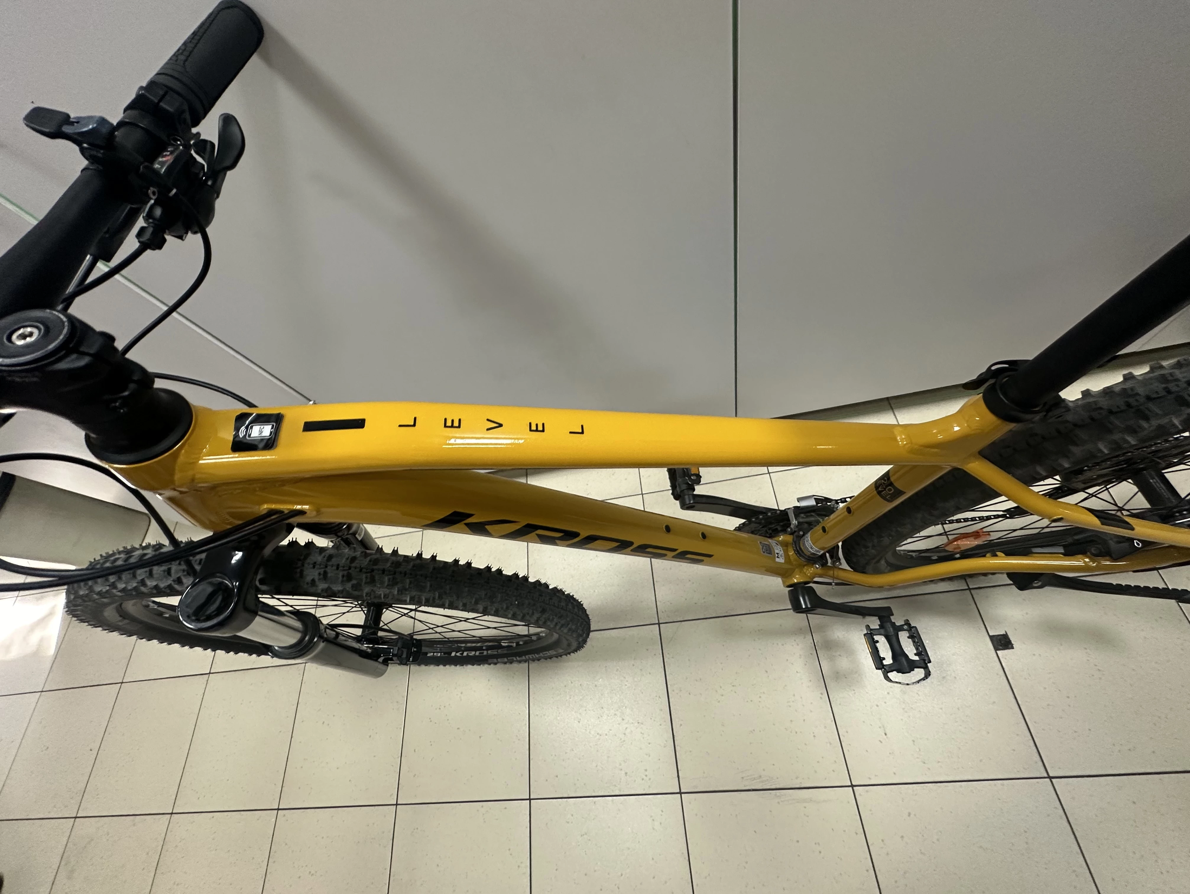 rower-kross-level-20-kask-kross-kod-producenta-krlv2z29x19m005335