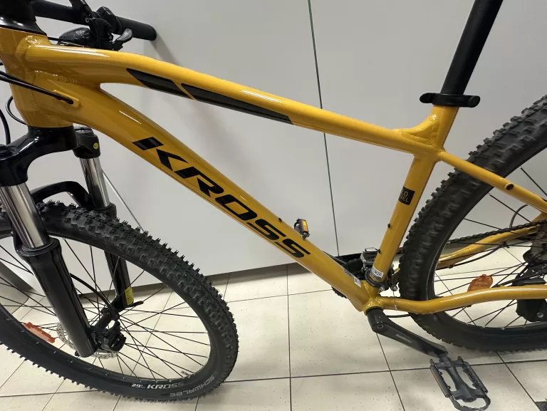 rower-kross-level-20-kask-kross-kolor-zolty