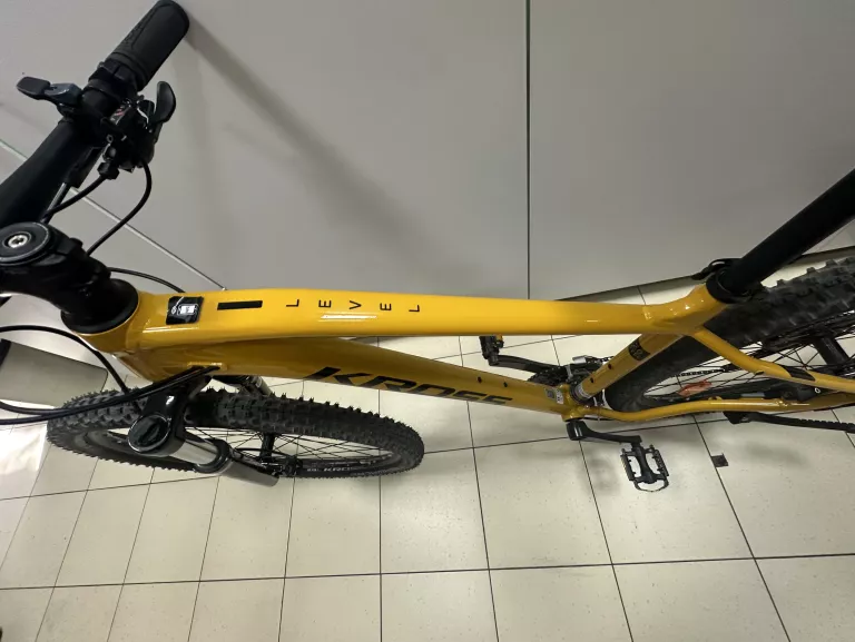 rower-kross-level-20-kask-kross-kod-producenta-krlv2z29x19m005335