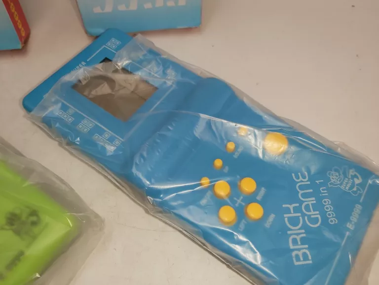 konsola-reczna-gierka-tetris-baibian-e-9999-w-pudelku-rozne-kolory-kod-producenta-xf-4522121