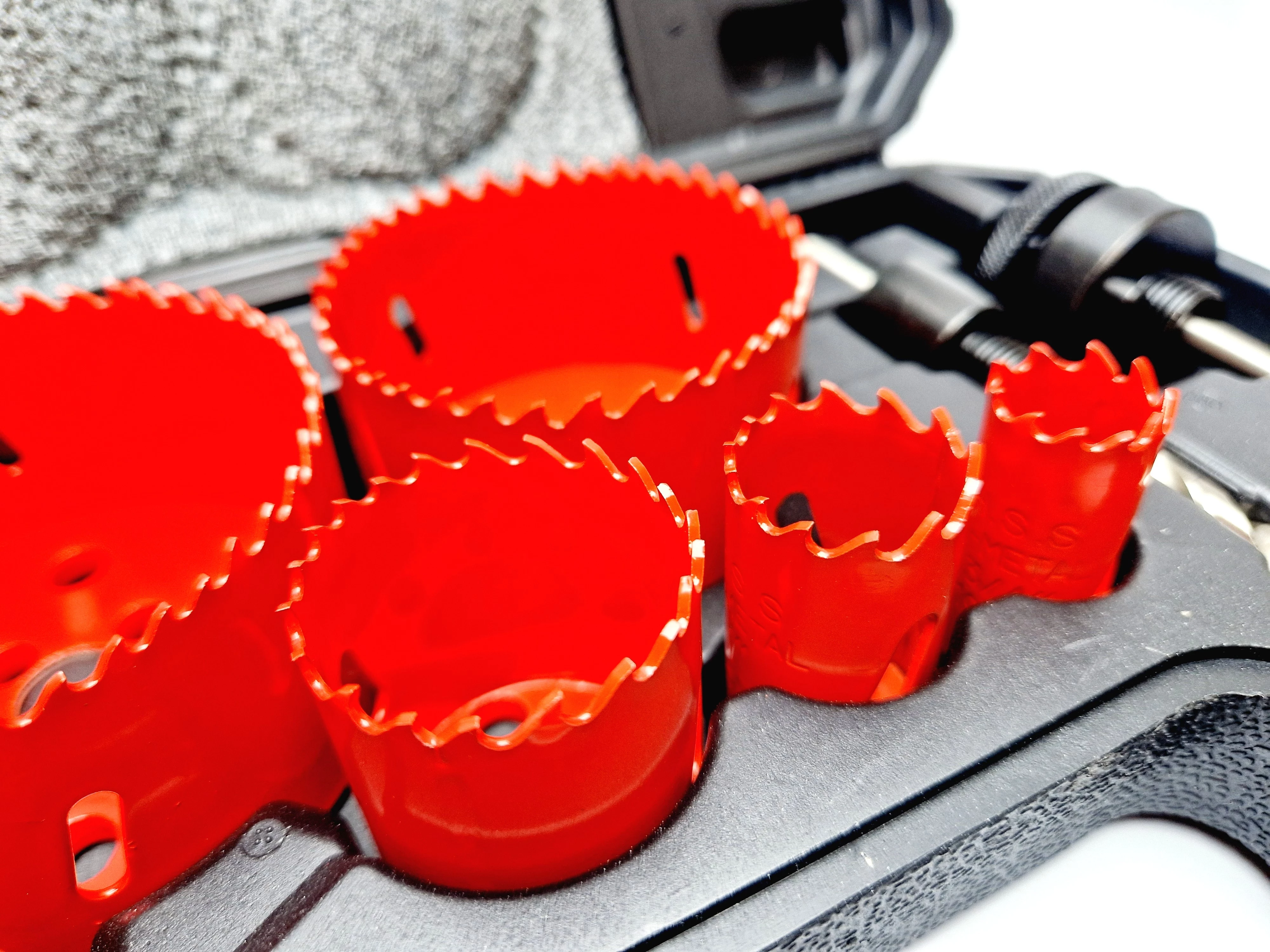 zestaw-otwornic-bimetalowych-niteo-zastosowanie-25168-65536