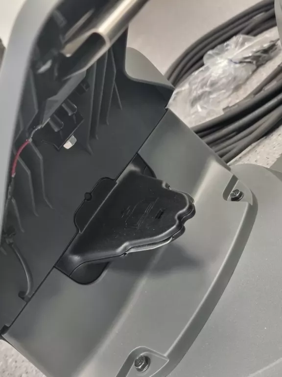 ROBOT KOSZĄCY HONDA MIIMO HRM 3000