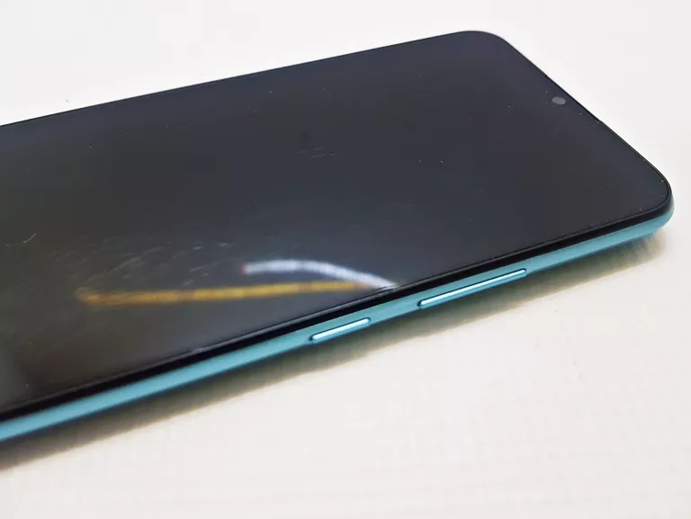 TELEFON REALME C21 4/64 GB ETUI D/S