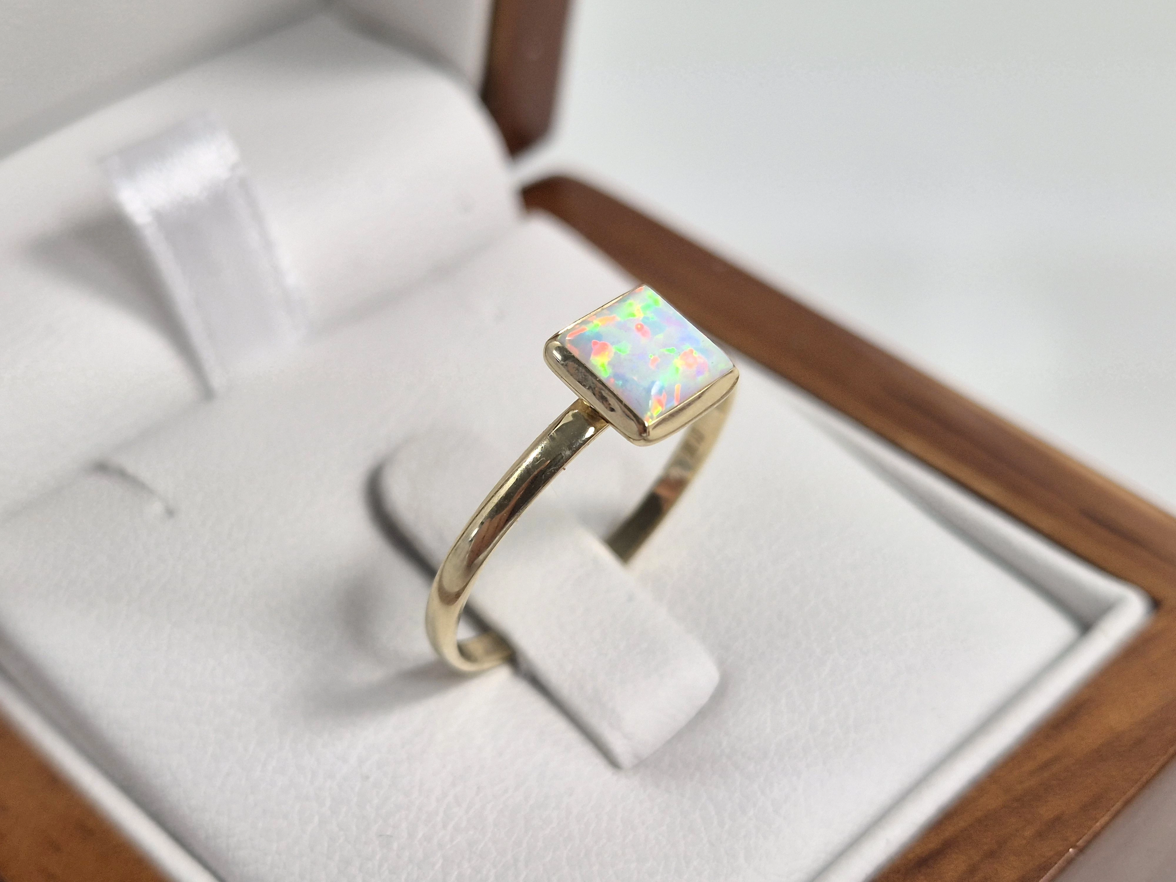 nienoszony-zloty-pierscionek-p585-137g-r19-stan-11323-2