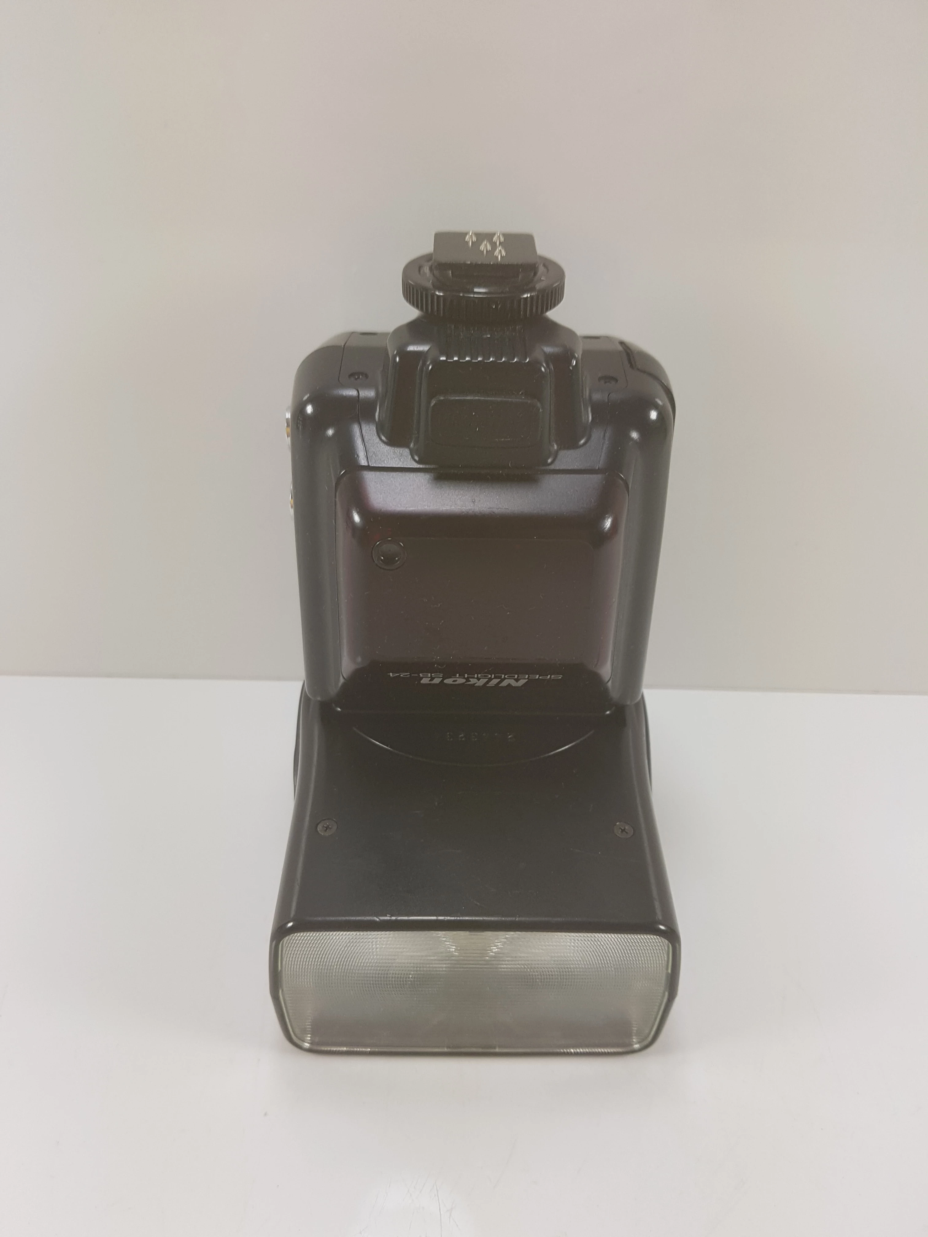 lampa-blyskowa-nikon-speedlight-sb-24-glogowska-66-poznan-ska-x
