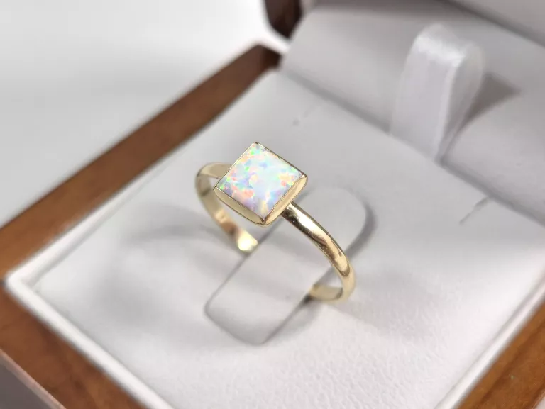 nienoszony-zloty-pierscionek-p585-137g-r19-poludniowa-38-przezmierowo-ska