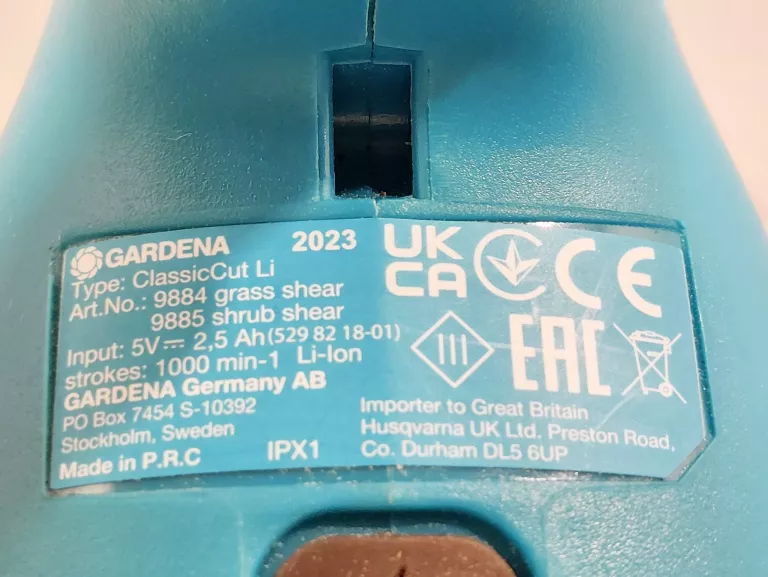 NOŻYCE DO TRAWY AKUMULATOROWE GARDENA 3.6V