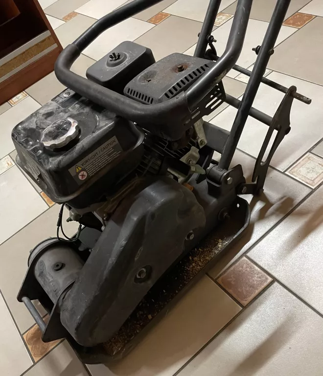 ZAGĘSZCZARKA LONCIN 163CC 70 KG