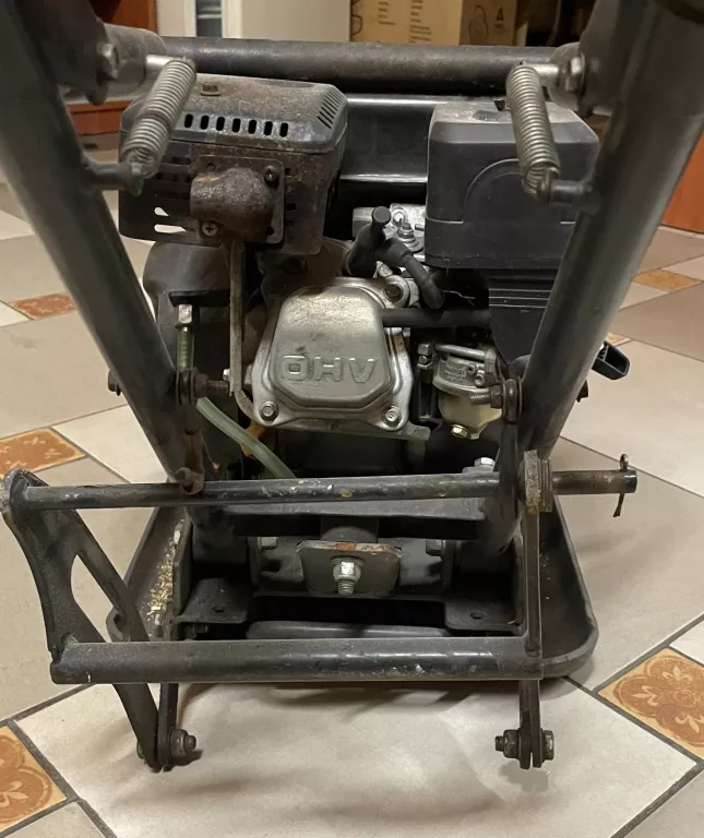 ZAGĘSZCZARKA LONCIN 163CC 70 KG