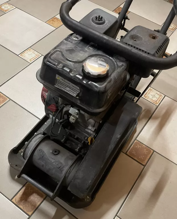 ZAGĘSZCZARKA LONCIN 163CC 70 KG