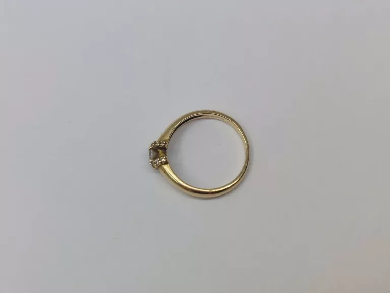 zloty-pierscionek-pr-585-231g-r12-kamien-17088-128