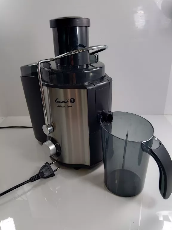 SOKOWIRÓWKA SILVER LINE ŁUCZNIK 1005 500W POJEMNIK