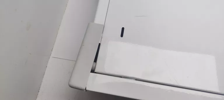 GRZEJNIK ELEKTRYCZNY EQUALION DL01C1-EQ BRAK NÓŻEK