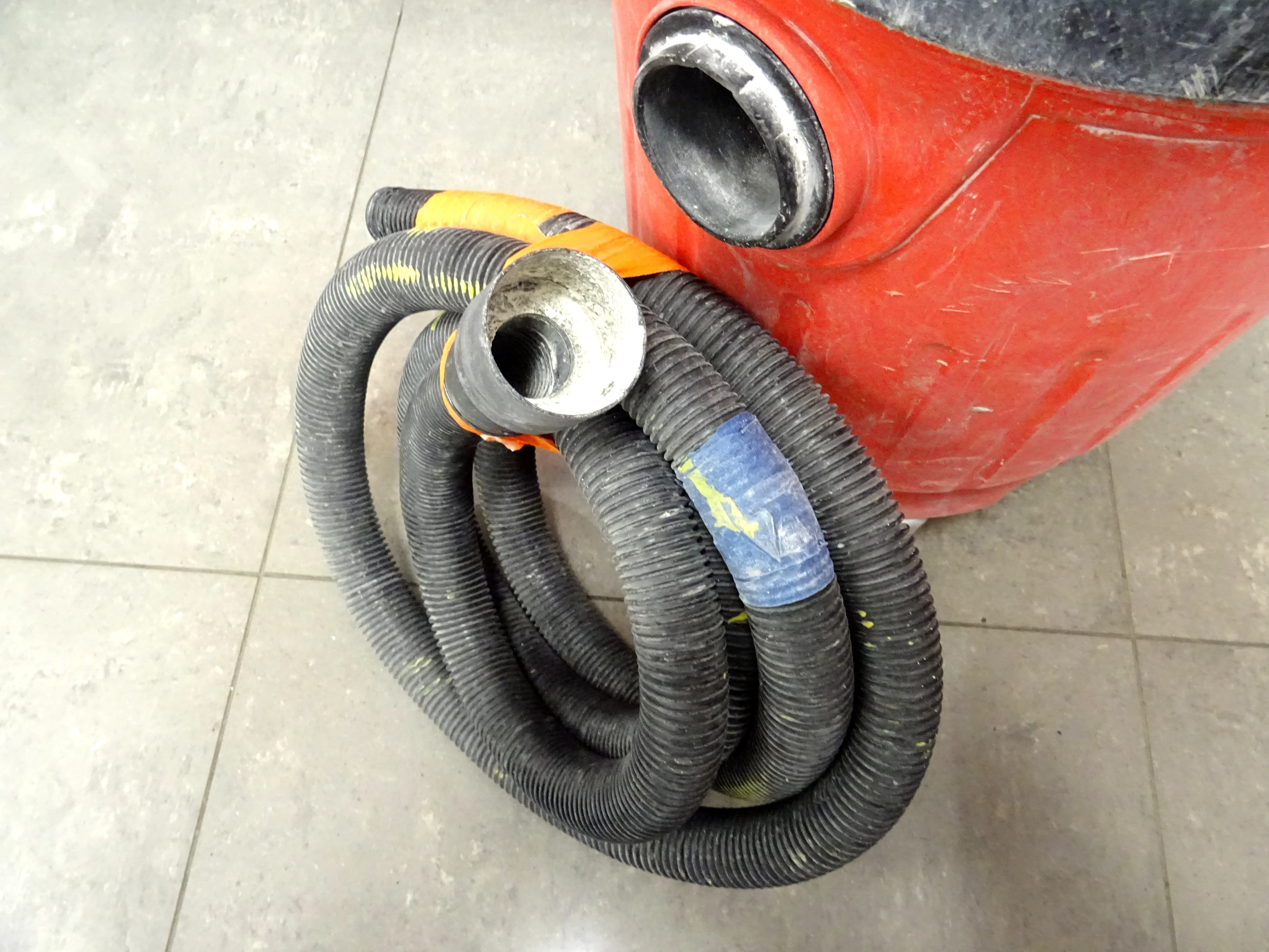 odkurzacz-przemyslowy-flex-s47-stan-uszkodzony