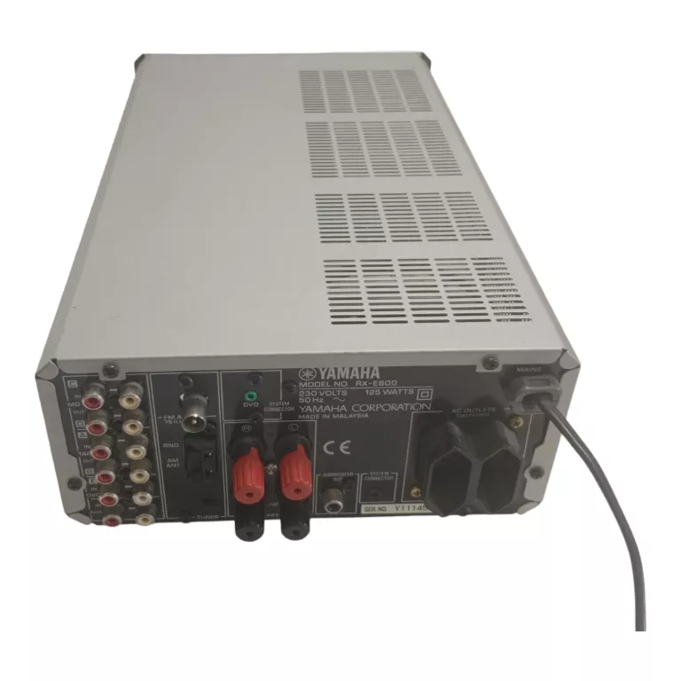 AMPLITUNER YAMAHA RX-E600 2.1 SREBRNY GŁOŚNIKI YAMAHA NS-BP200 + PILOT KBL