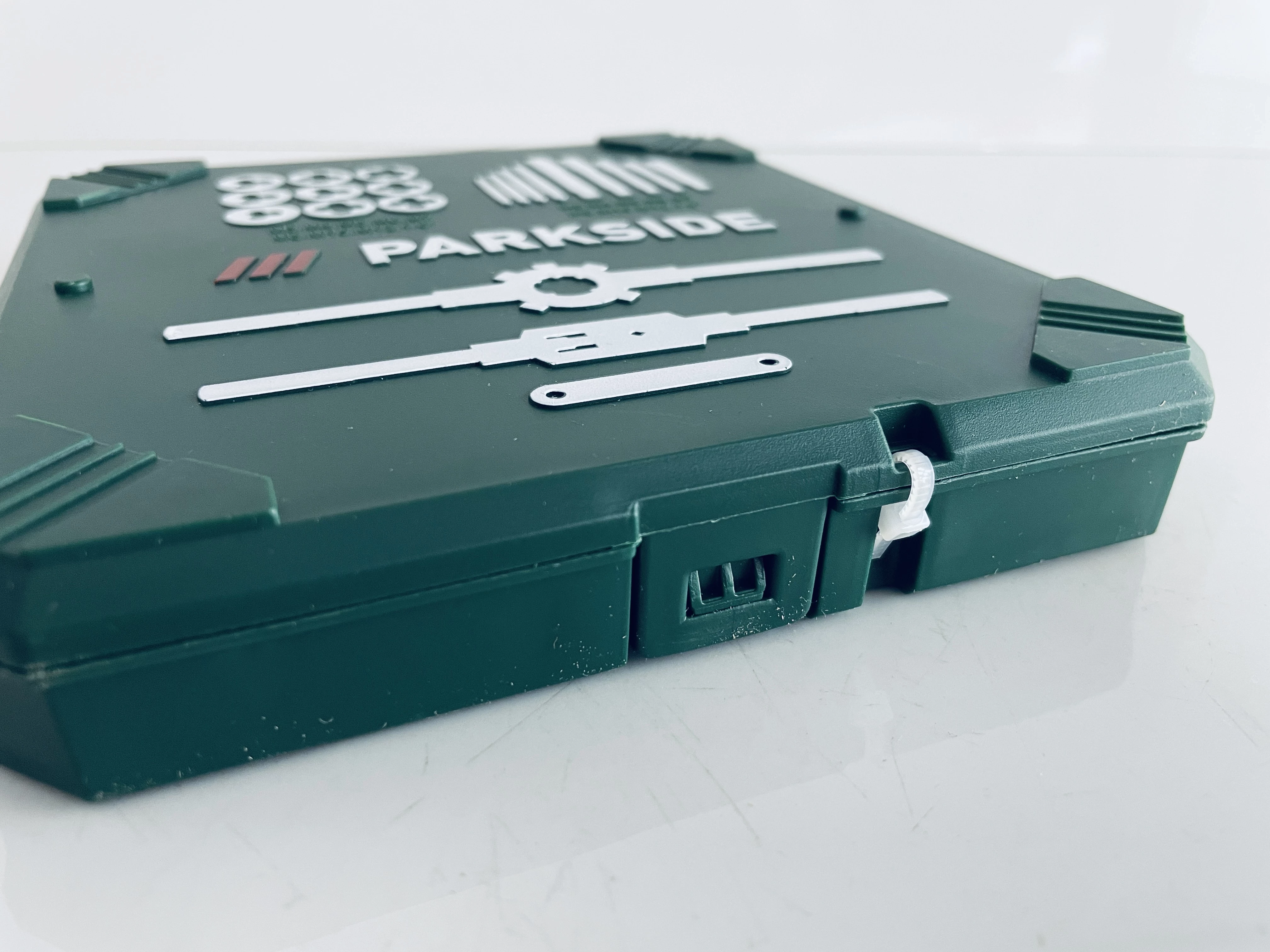 zestaw-gwintownikow-i-narzynek-21-elementow-parkside-marka-parkside