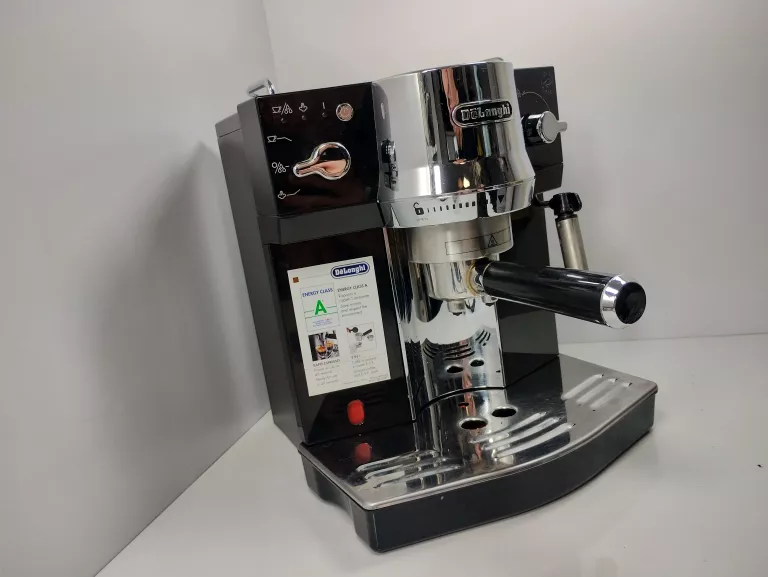 kolbowy-ekspres-cisnieniowy-delonghi-ec-820b-1450-w-czarny-stan-uzywany