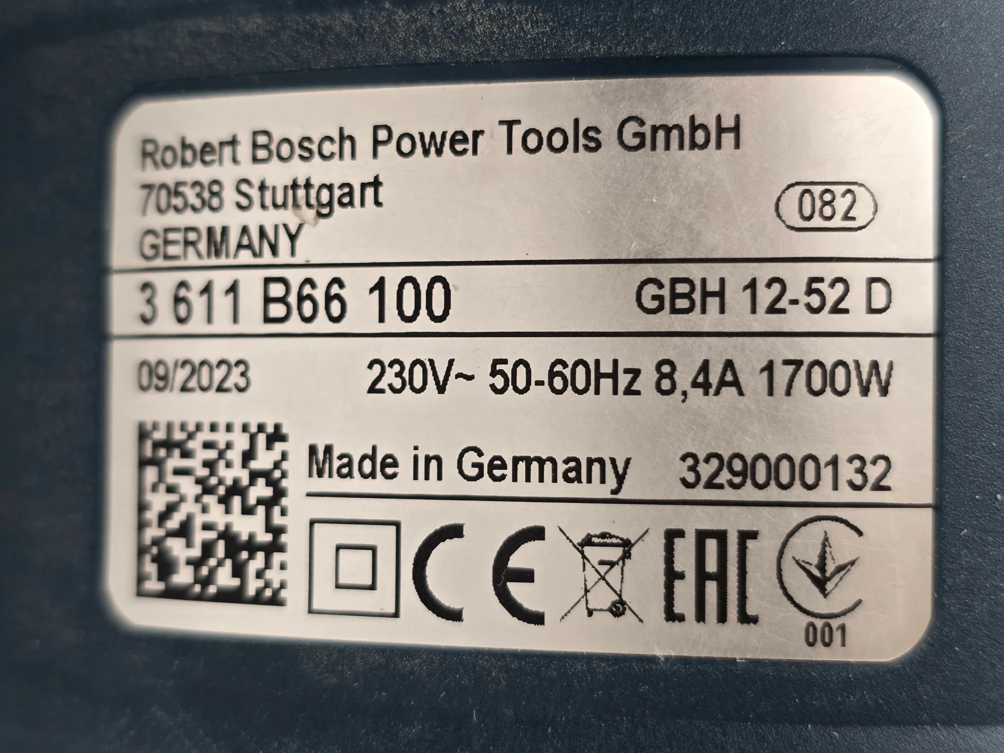 mlot-udarowy-bosch-gbh-12-52d-1700w-119kg-19j-zasilanie-sieciowe