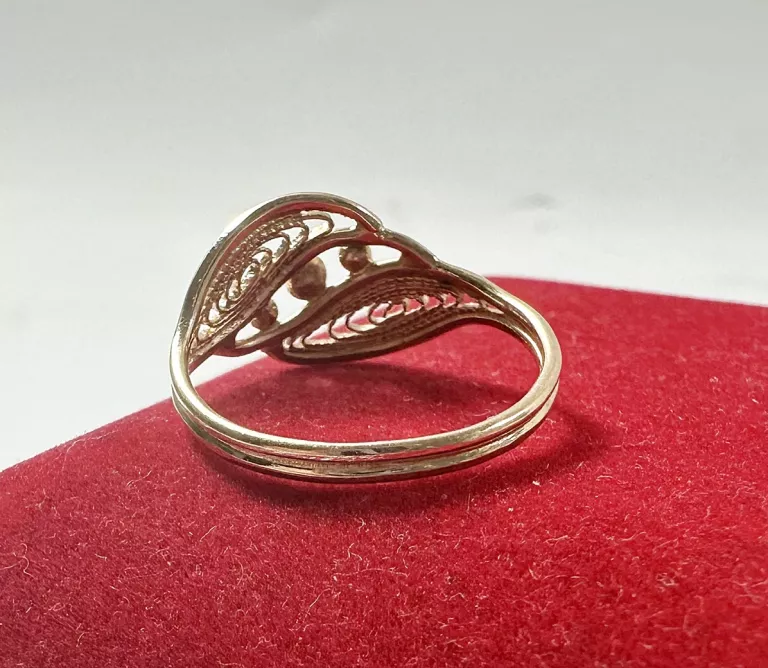 ciekawy-zloty-pierscionek-proby-585-r-16-kamien-bez-kamienia