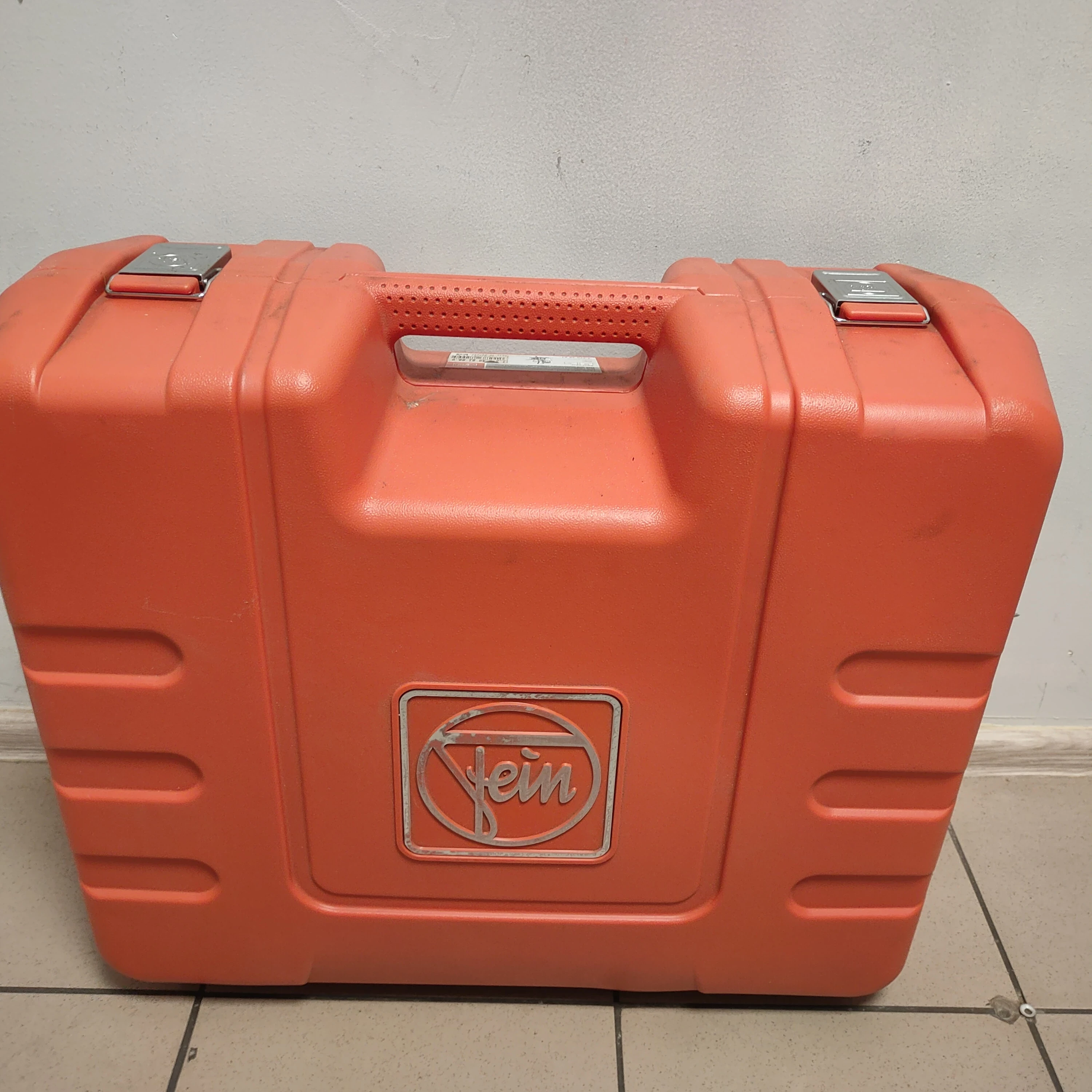 wiertarka-magnetyczna-fein-kbm-50-u-stan-uzywany