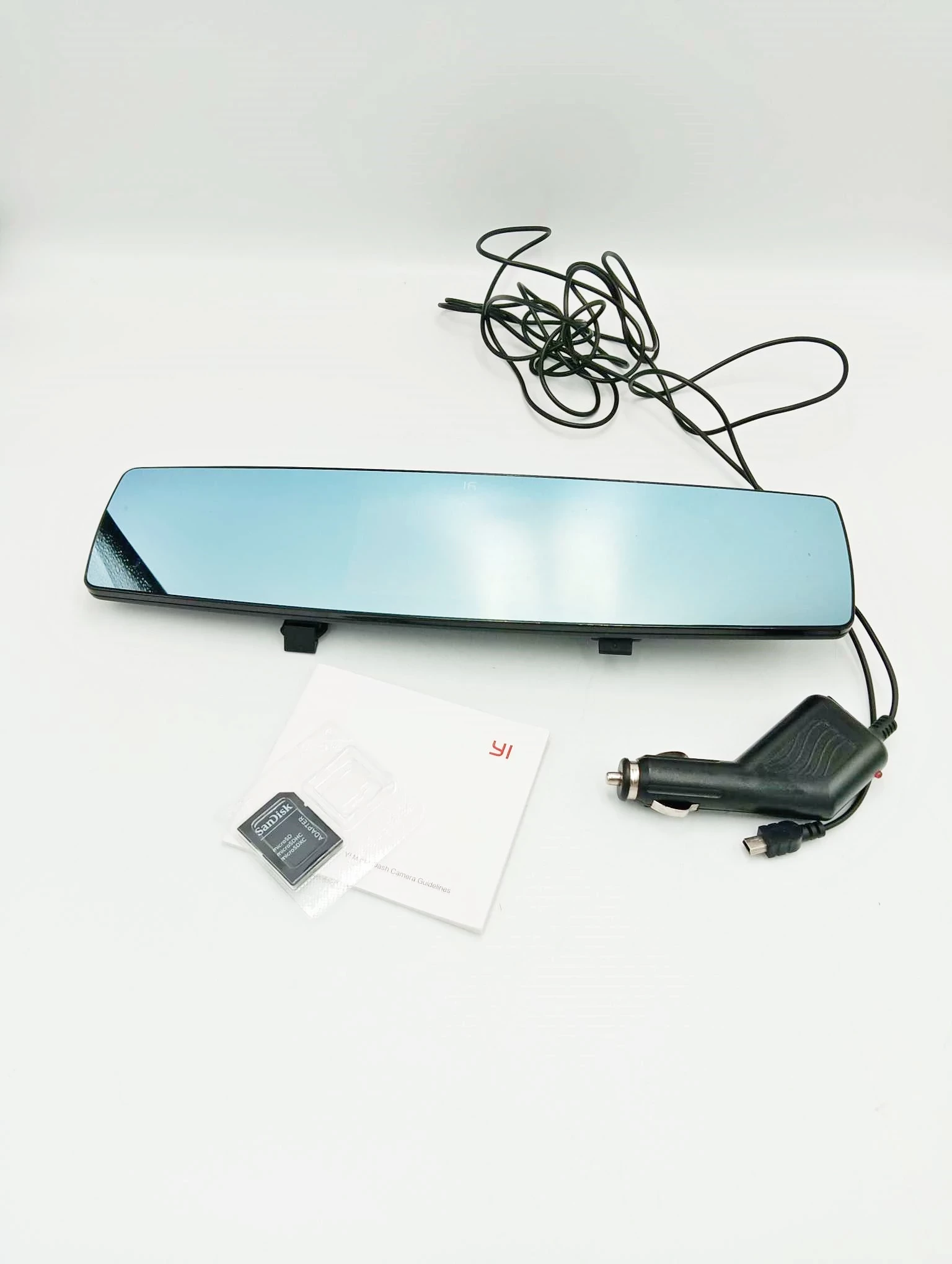 wideorejestrator-xiaoyi-yi-mirror-dash-stan-11323-1