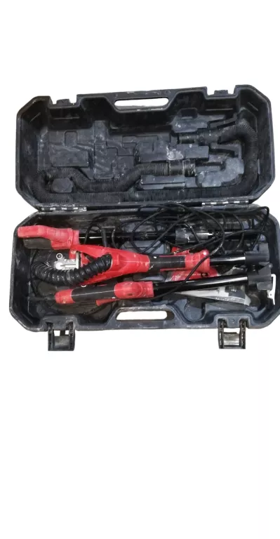 ŻYRAFA MODECO MN-93-225 + WALIZKA