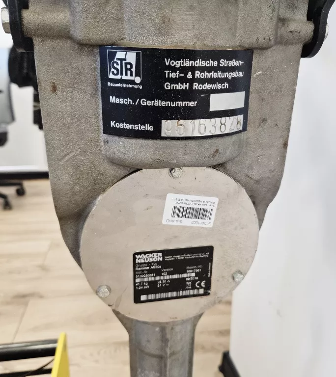 UBIJAK ELEKTRYCZNY WACKER NEUSON AS 30 E 6" 41,4KG