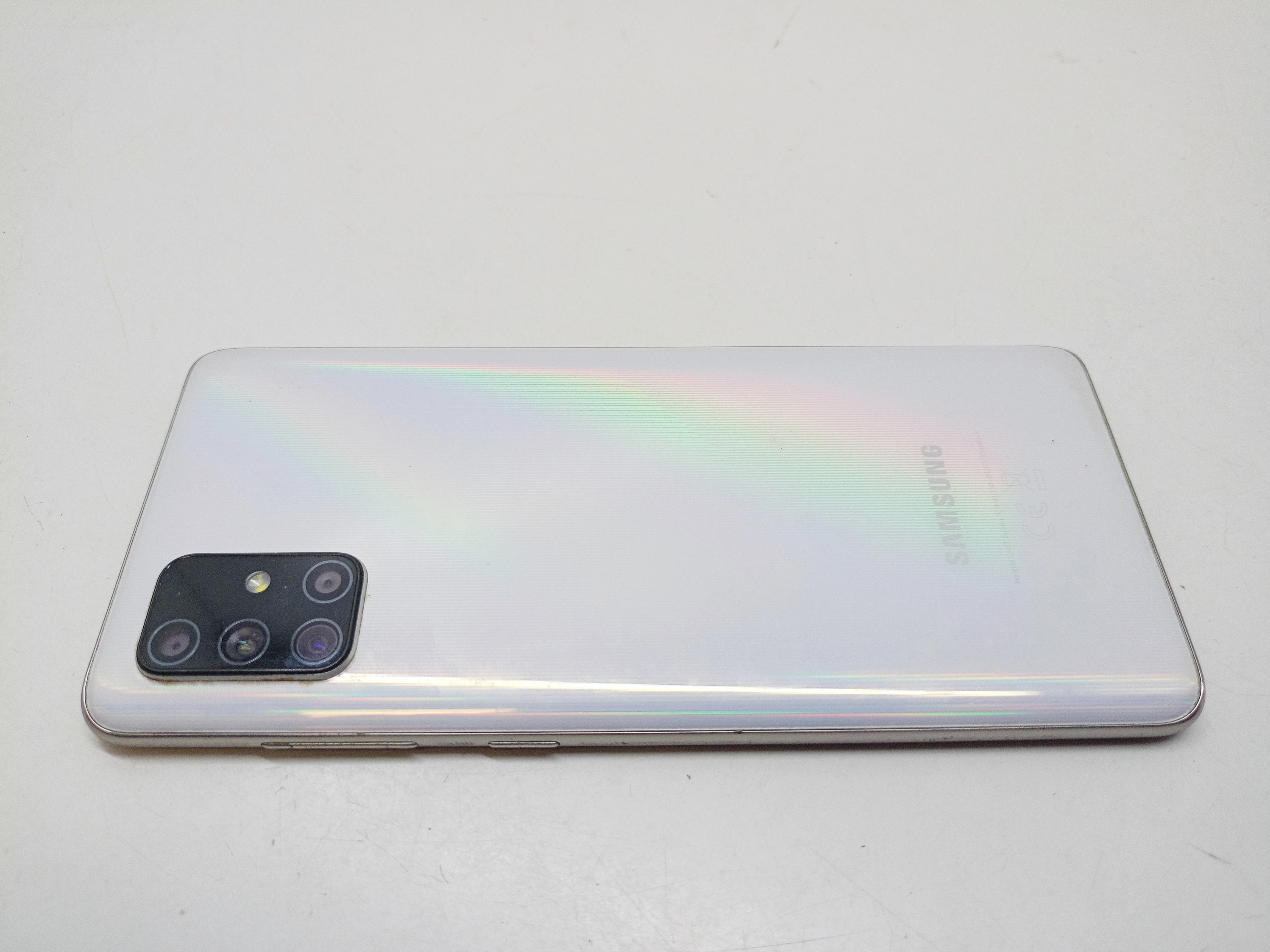 telefon-samsung-galaxy-a71-typ-smartfon