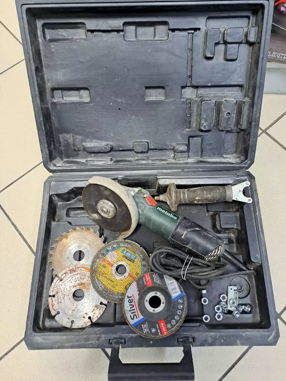 SZLIFIERKA KĄTOWA METABO WEV 850-125 + WALIZKA