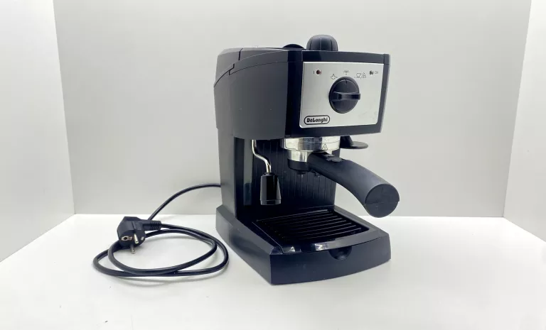EKSPRES KOLBOWY DO KAWY DE'LONGHI EC 153.B