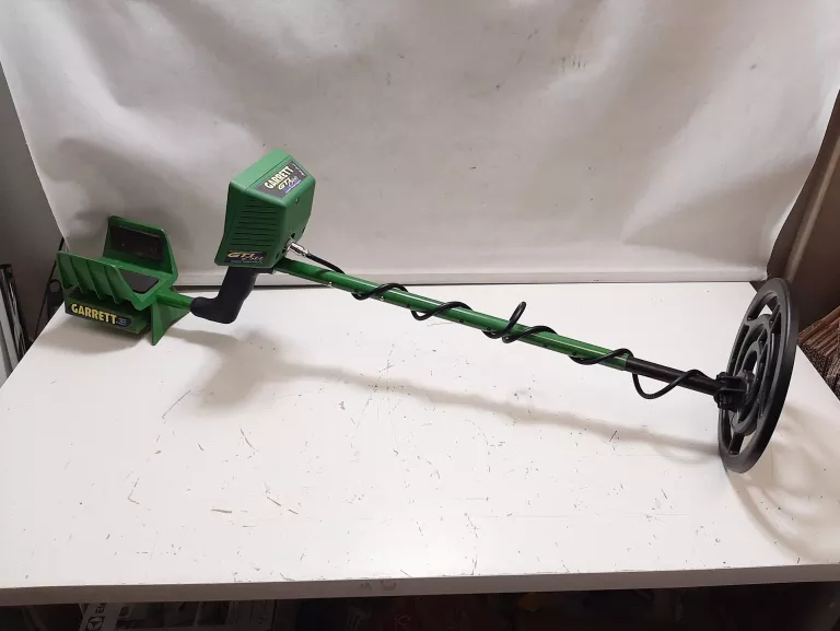 WYKRYWACZ DETEKTOR METALI METALU GARRETT GTI 2500 + DODATKI IGŁA