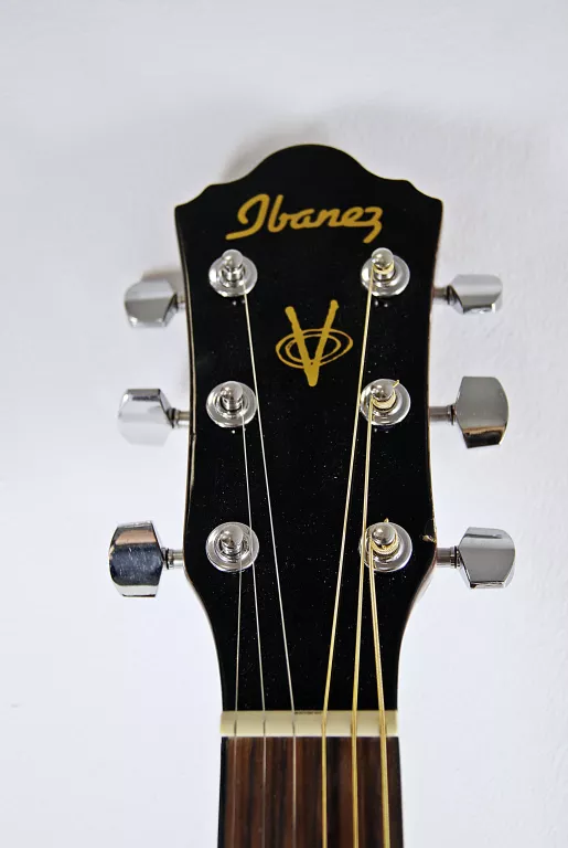 GITARA AKUSTYCZNA IBANEZ V50NJP-NT 3U-03