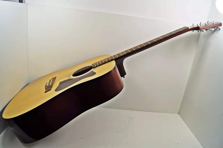 GITARA AKUSTYCZNA IBANEZ V50NJP-NT 3U-03