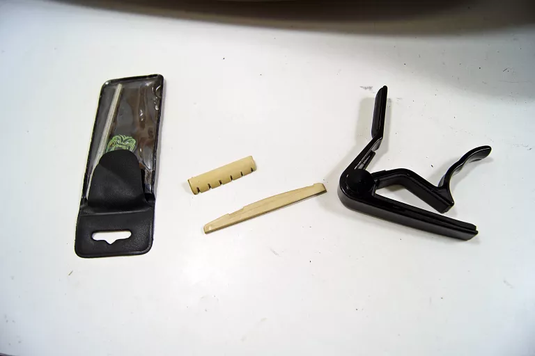 gitara-akustyczna-ibanez-v50njp-nt-3u-03-ean-gtin-4515110508767