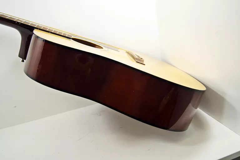 GITARA AKUSTYCZNA IBANEZ V50NJP-NT 3U-03
