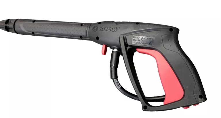 MYJKA CIŚNIENIOWA BOSCH UNIVERSAL AQUATAK 125