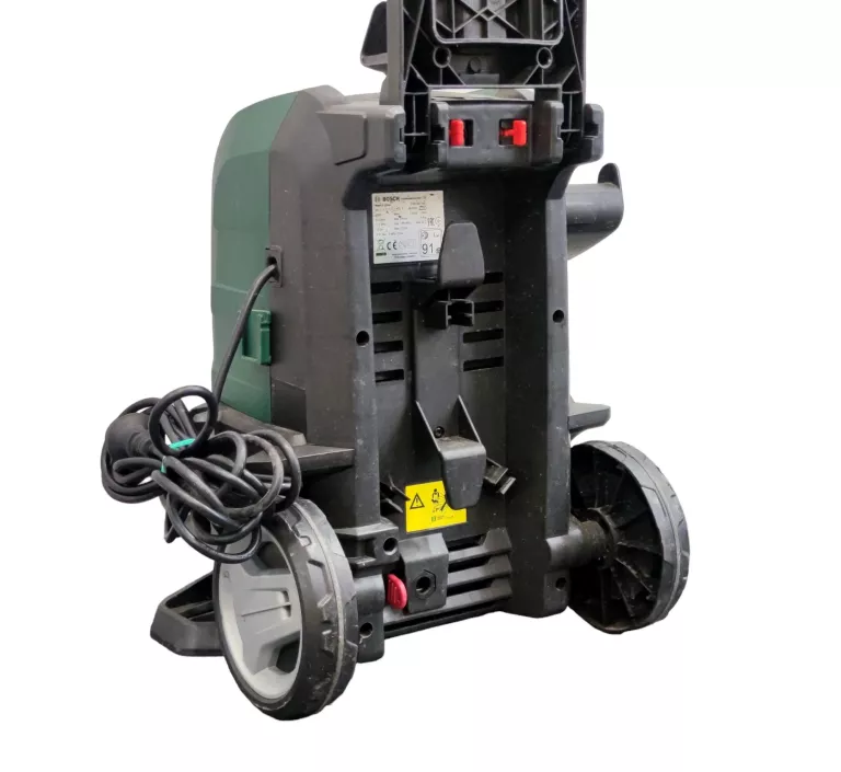 MYJKA CIŚNIENIOWA BOSCH UNIVERSAL AQUATAK 125