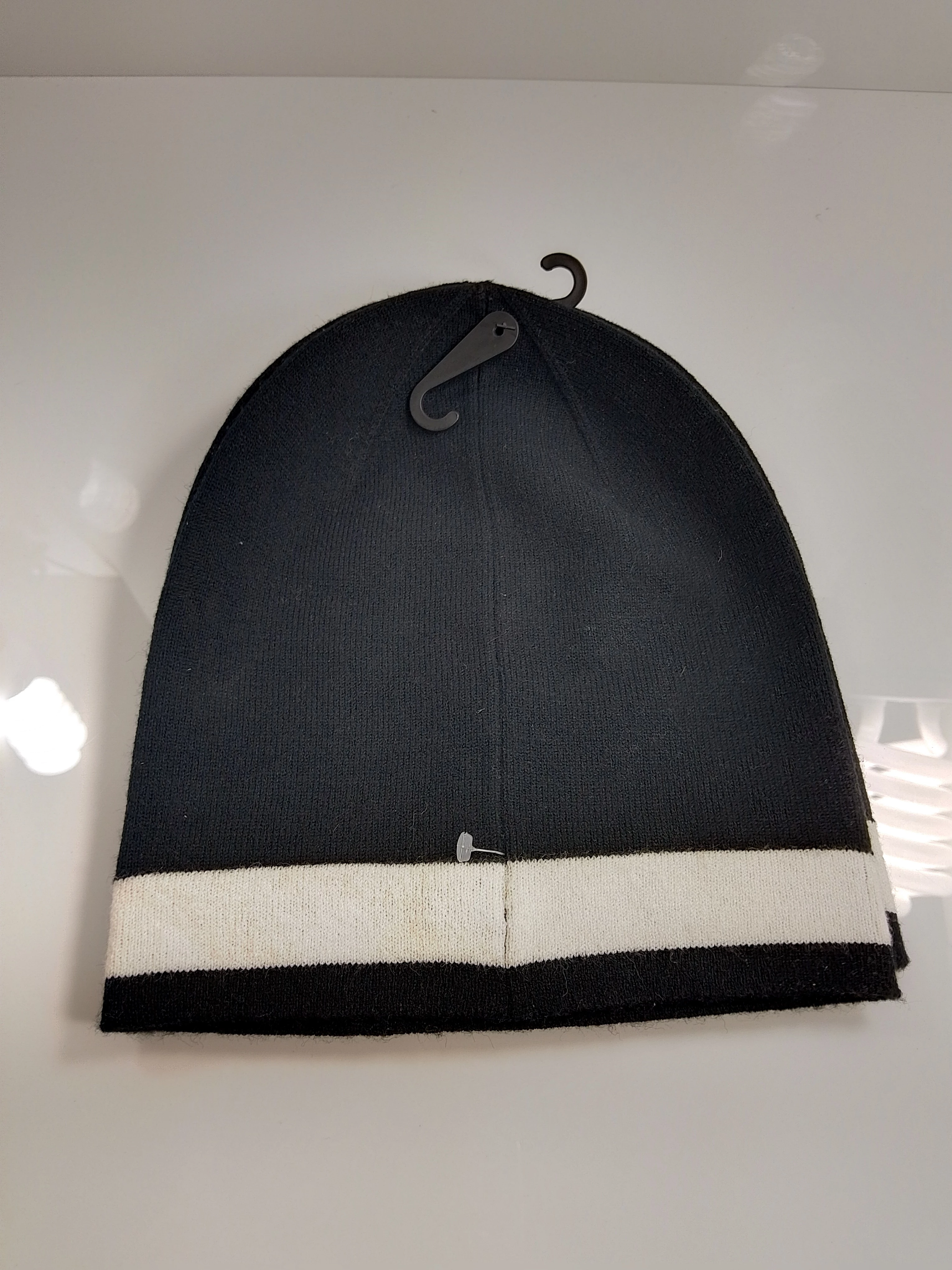 czapka-dkny-stan-uzywany