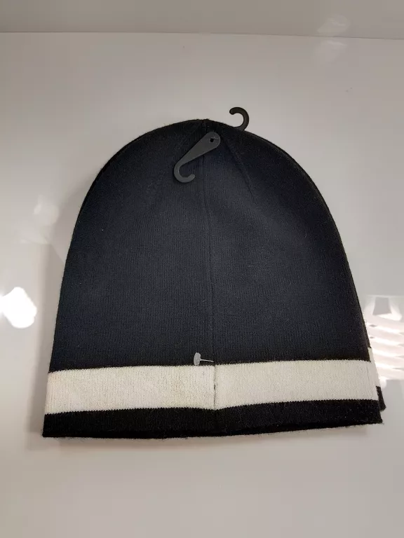 czapka-dkny-stan-uzywany